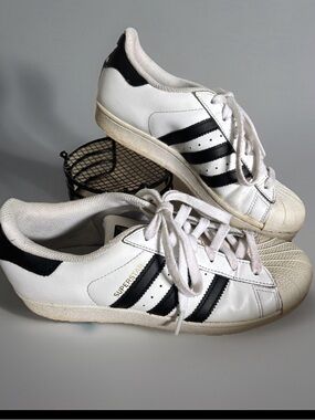 adidas White and Black Superstar Low-Top Sneakers Womens size 5